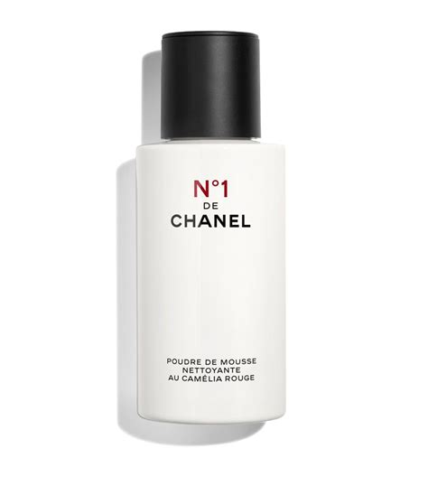 N°1 DE CHANEL POWDER.